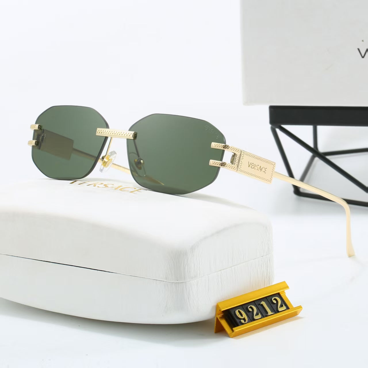 385RV56TDE Stylish  Sunglasses