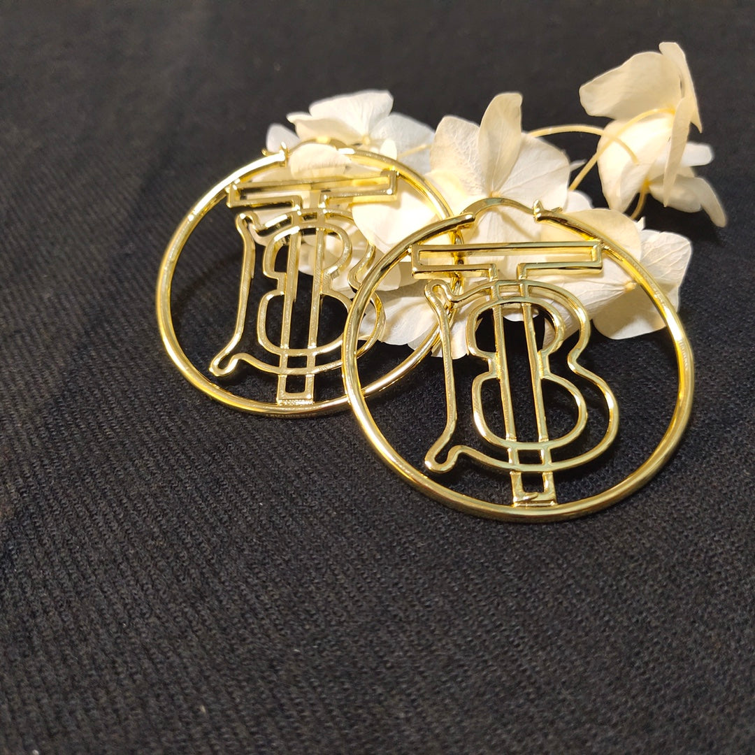 1YJ441EDE Stylish Earrings