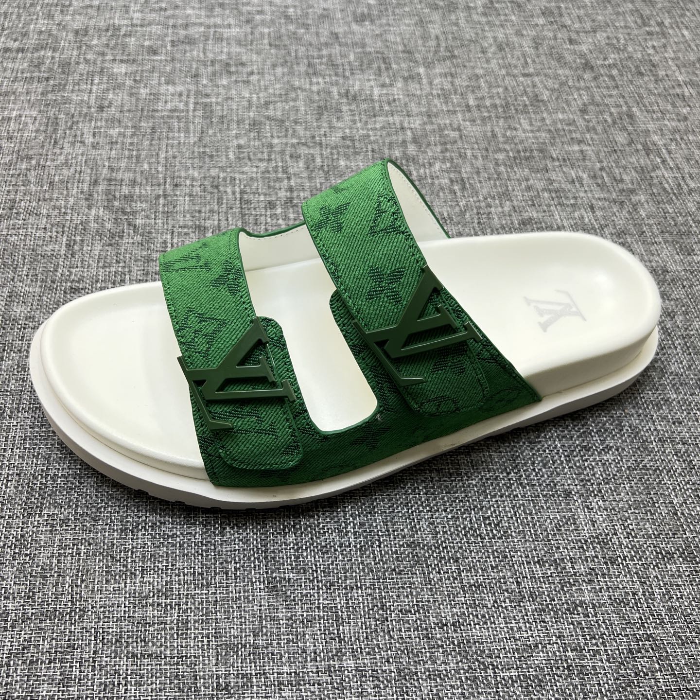 535RE2ZDE Stylish Slippers shoes