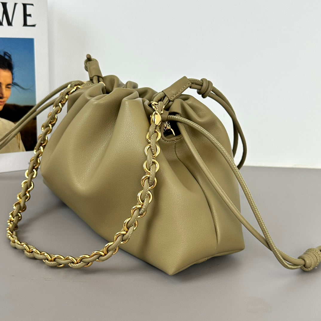 1XA64BDE Stylish leather bag