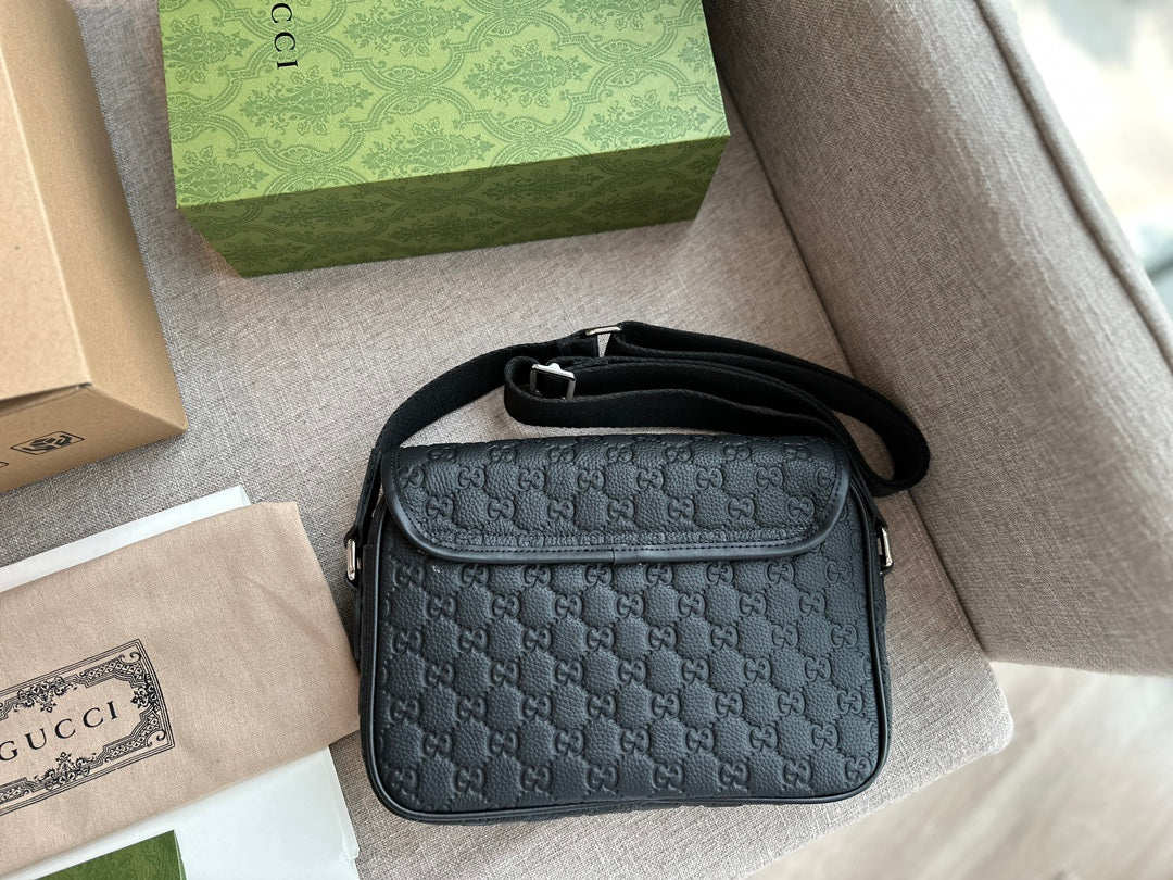 6XB206BDE Stylish leather bag 