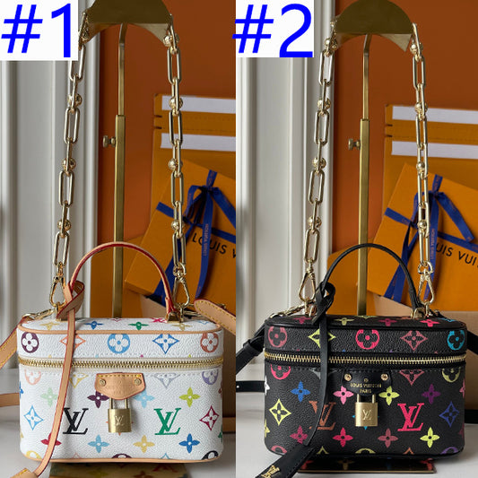 155NE79BDE Stylish leather bag