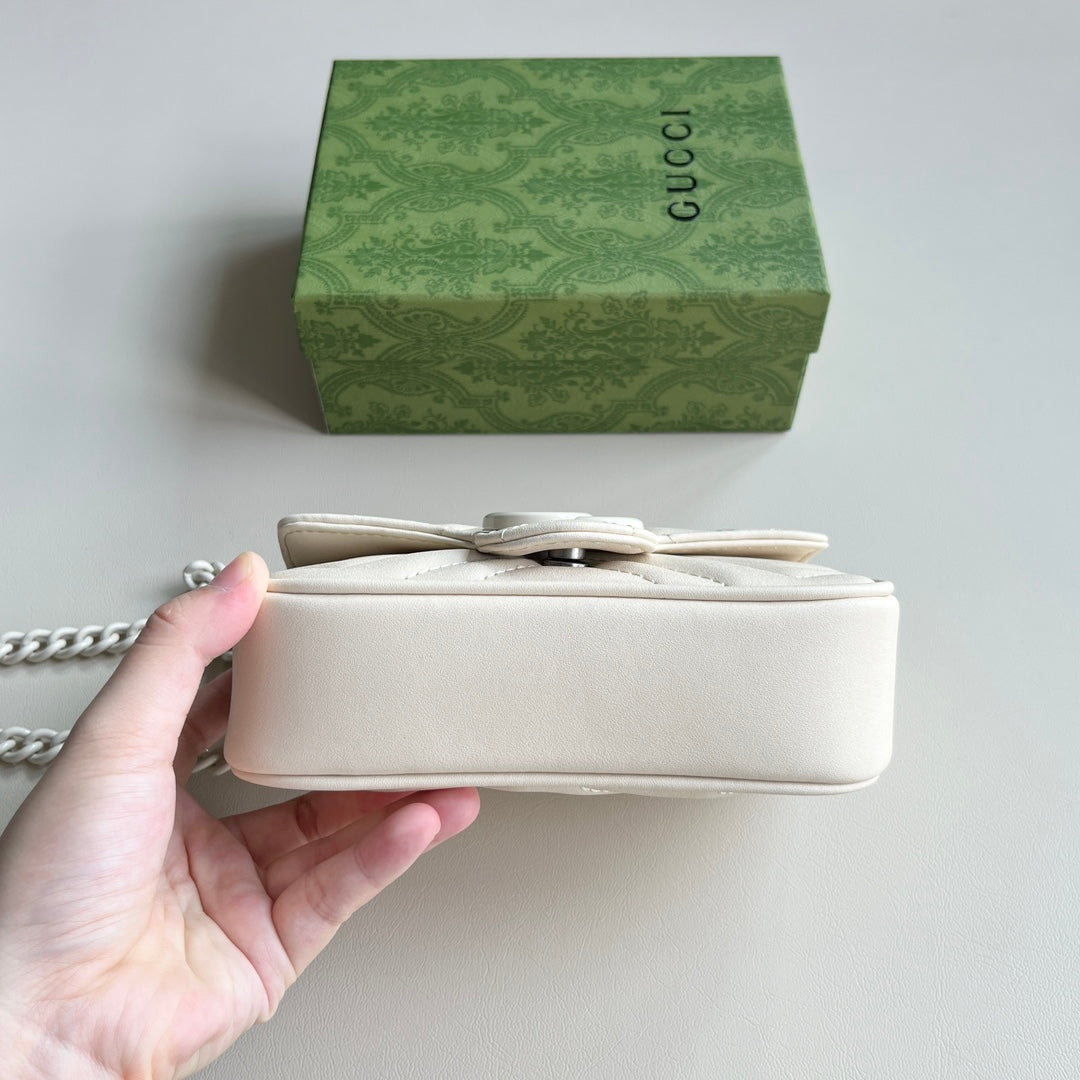 1XB53BDE Stylish leather bag