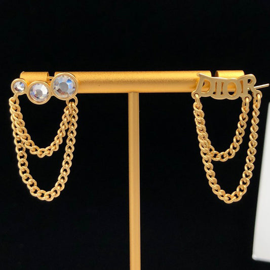 1YD222EDE Stylish Earrings