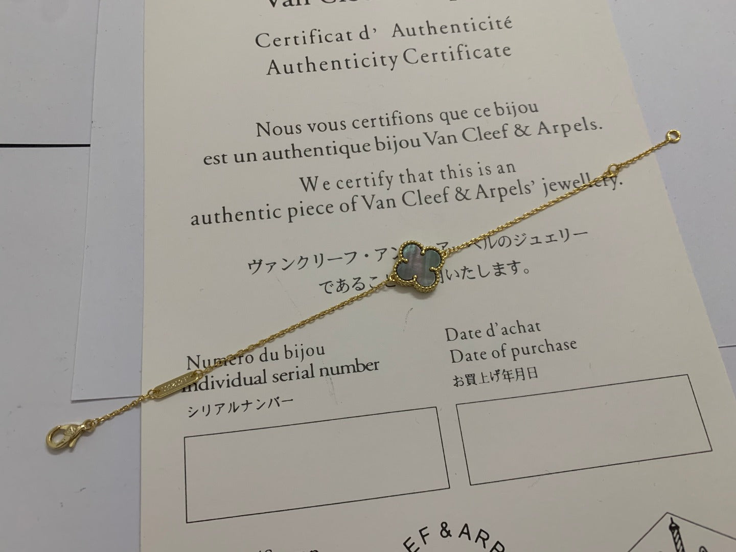 5XVA187KDE Stylish1 flower bracelet