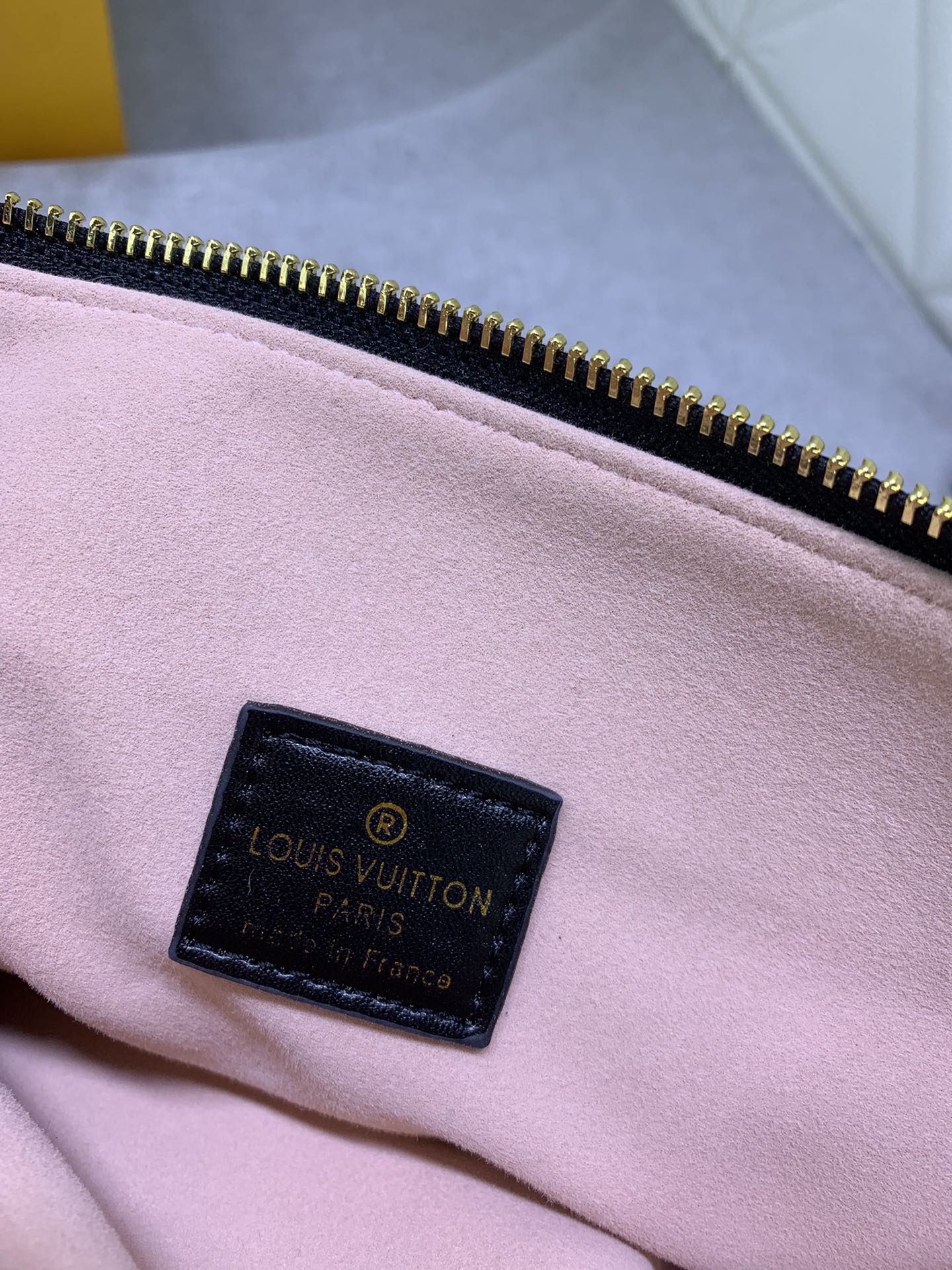 2XE40BDE Stylish leather bag 