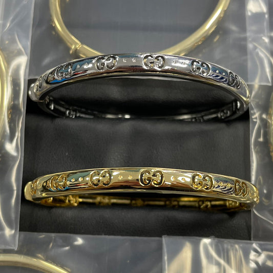 14B830KDE Stylish Bracelets