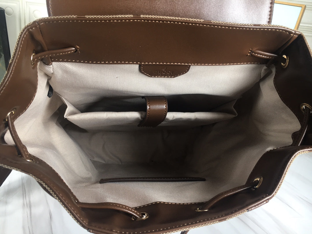 15RB111BDE Stylish leather bag