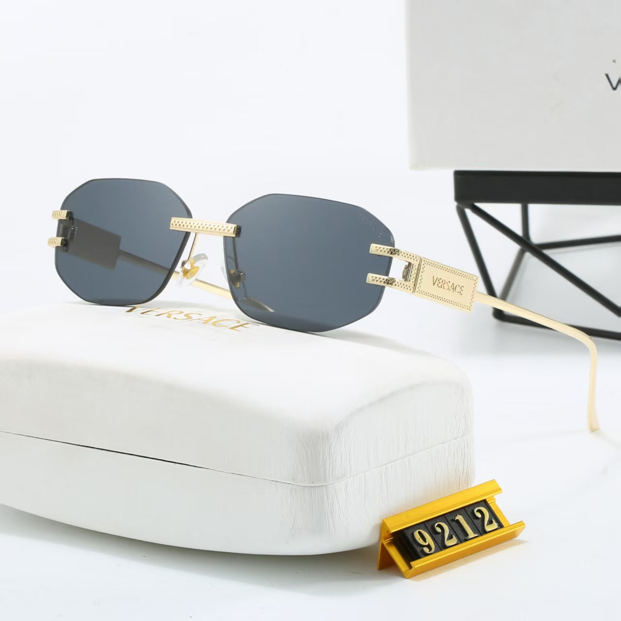 385RV56TDE Stylish  Sunglasses