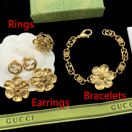 14B343XDE Stylish Earrings Rings Bracelets
