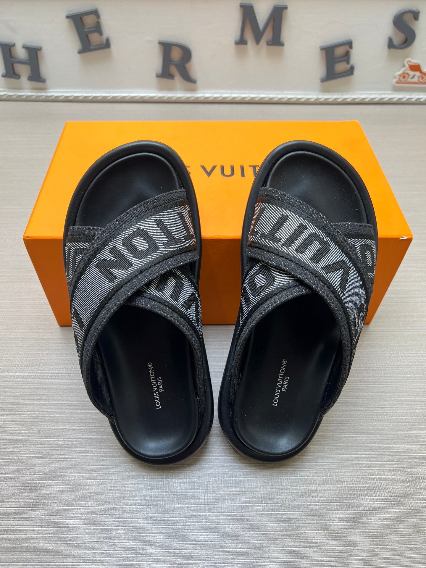 535ZE273ZDE Stylish Slippers