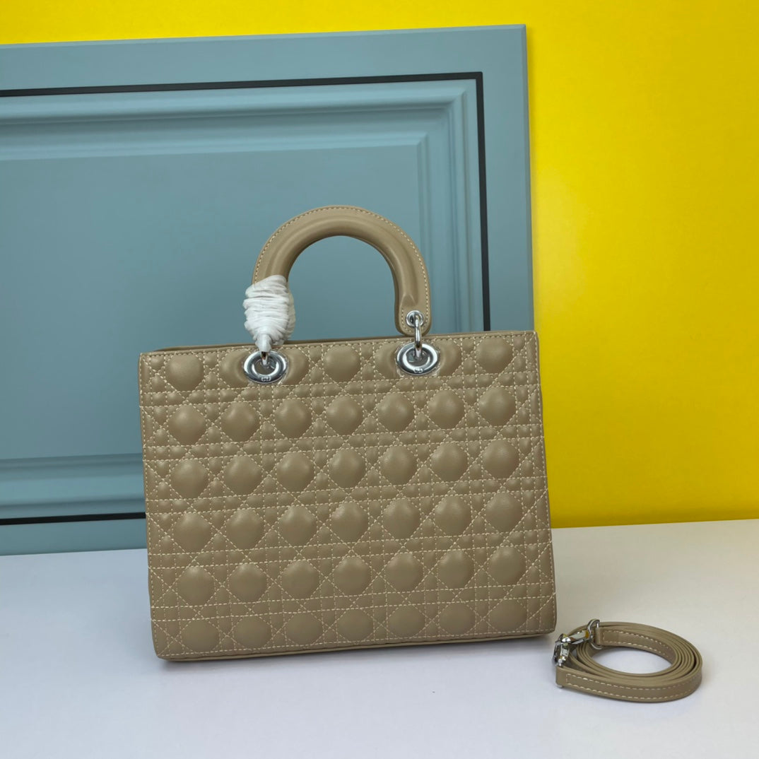 1XD54BDE Stylish leather bag  (32CM)