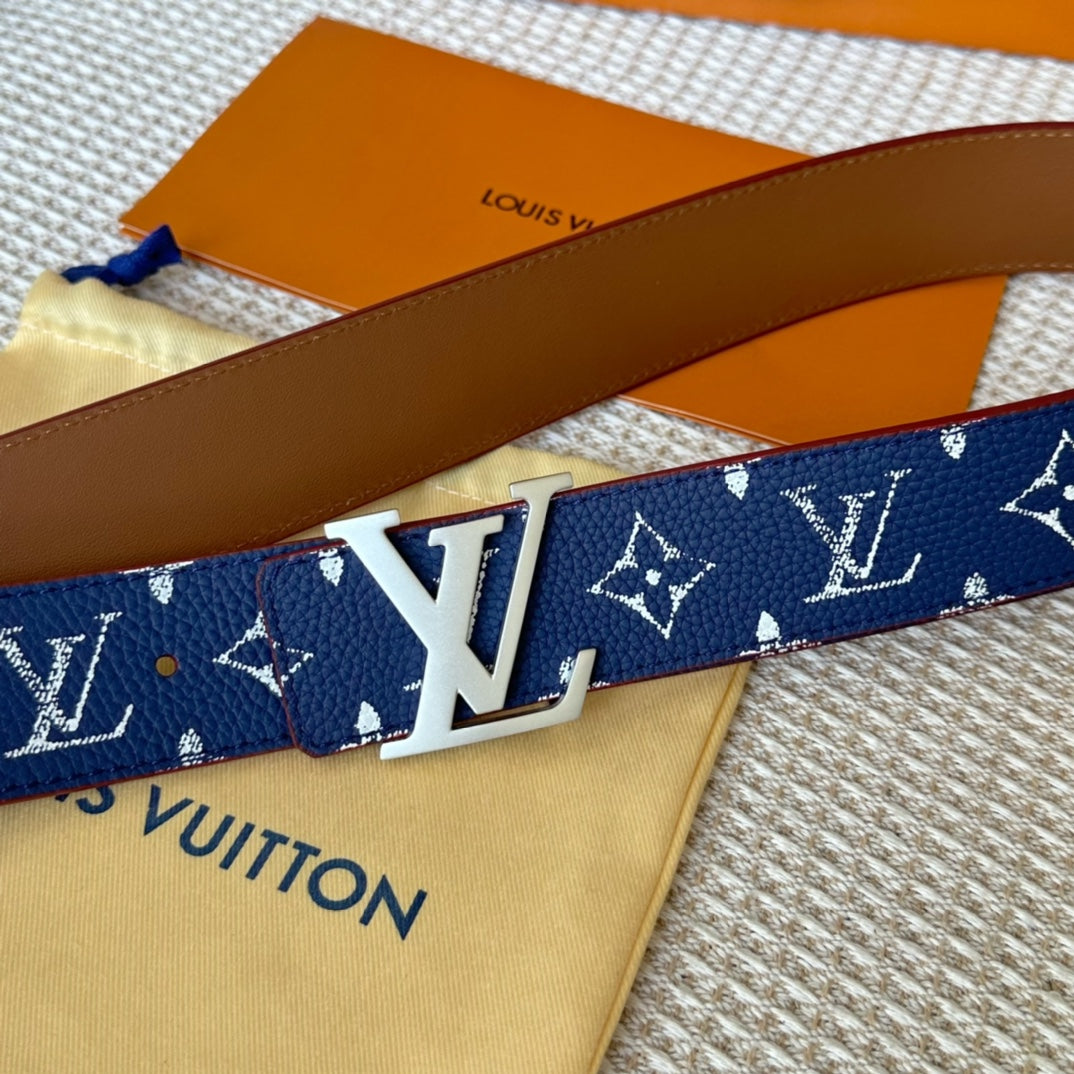 14E131PDE Stylish  High quality belt With full package