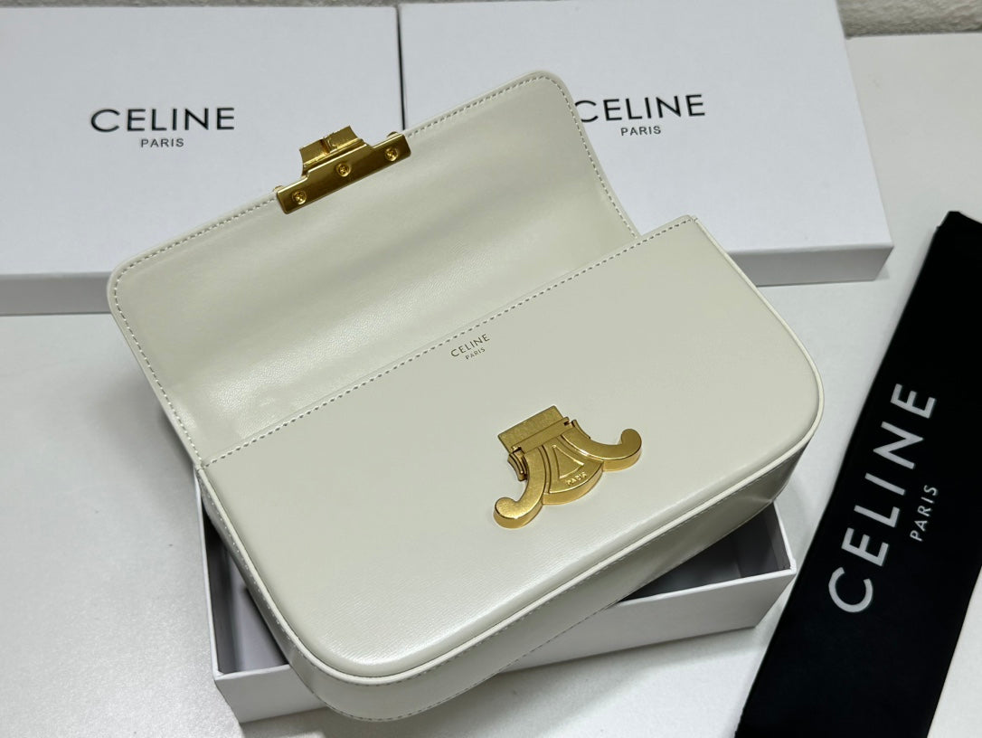 1XCL286BDE Stylish leather bag 