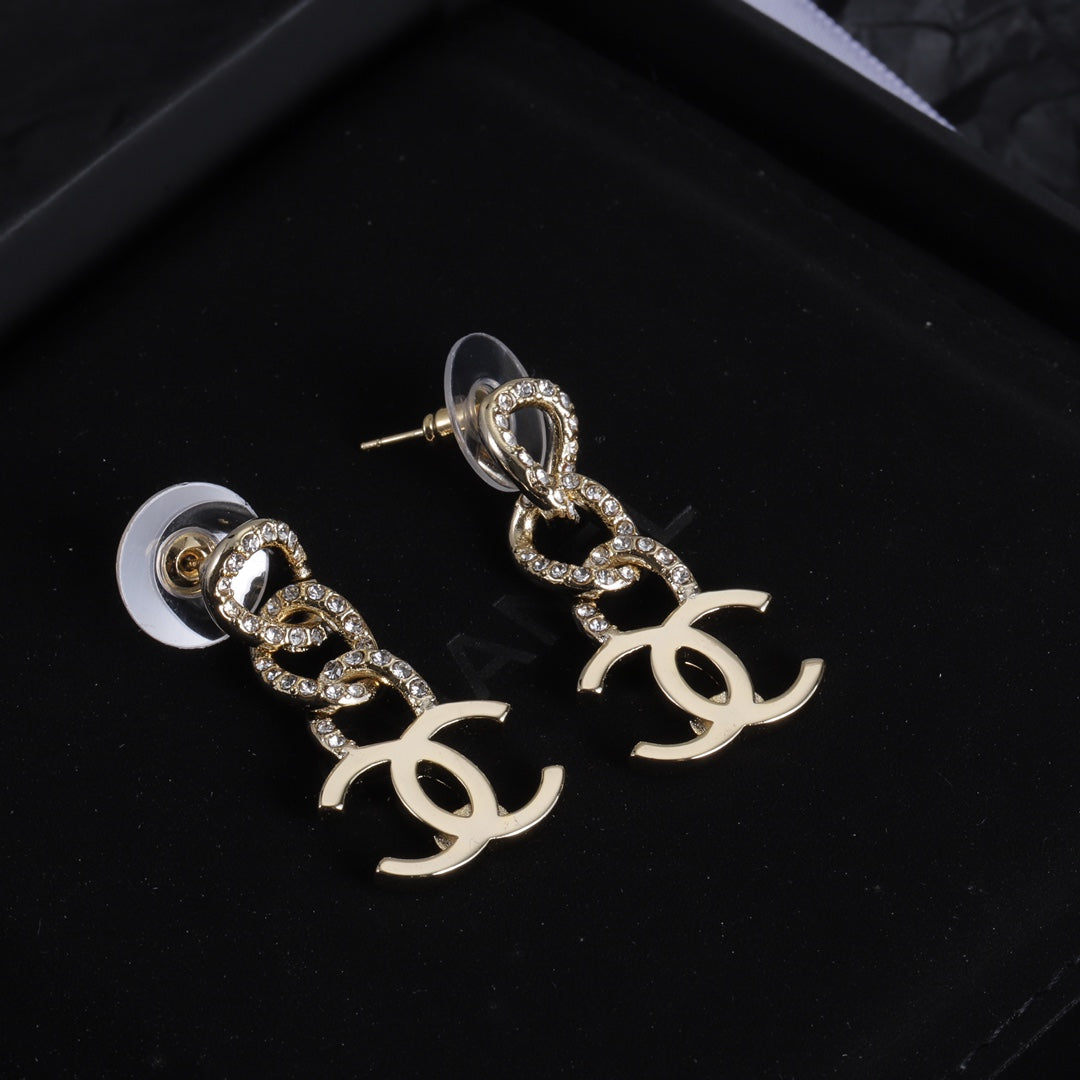 1YC406EDE Stylish Earrings