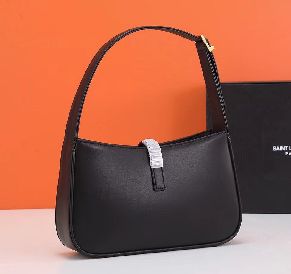 4XSL29BDE Stylish leather bag 