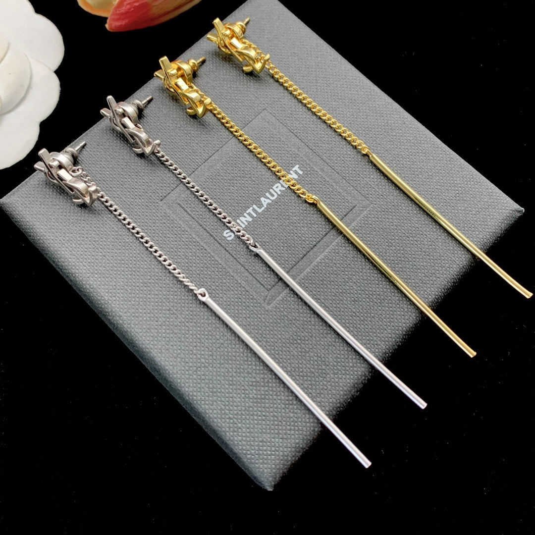 575XSL2EDE Stylish  Earrings