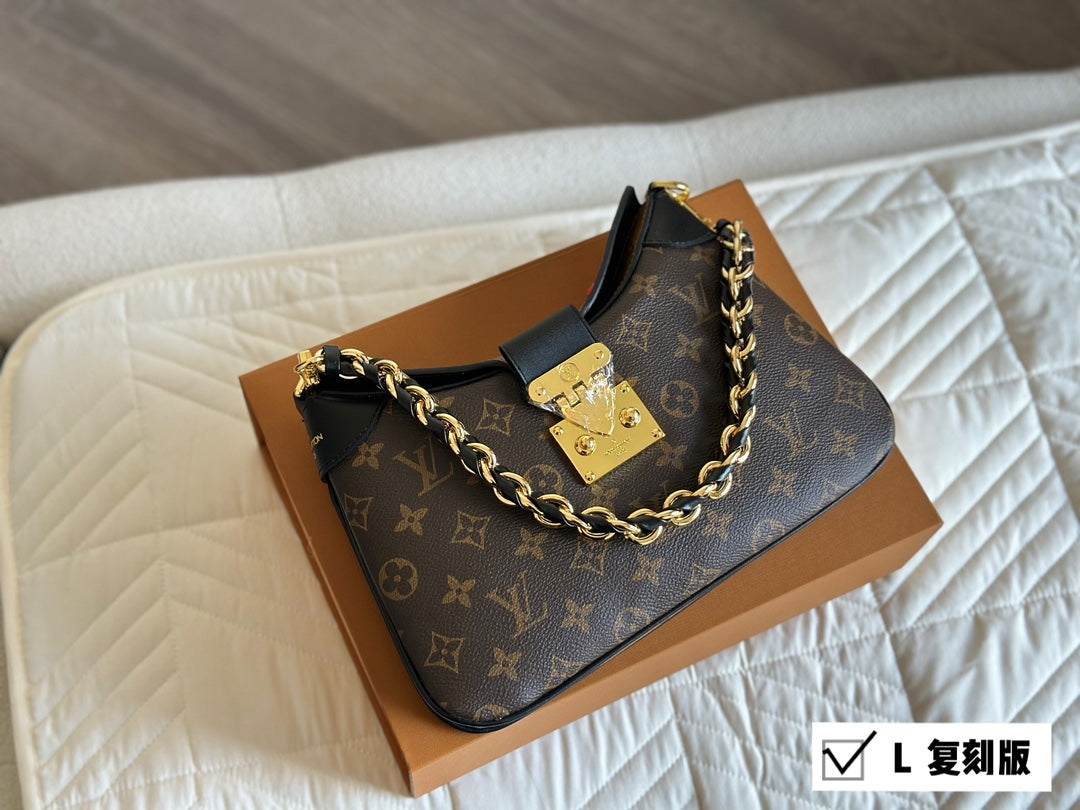 6XE214BDE Stylish leather bag 