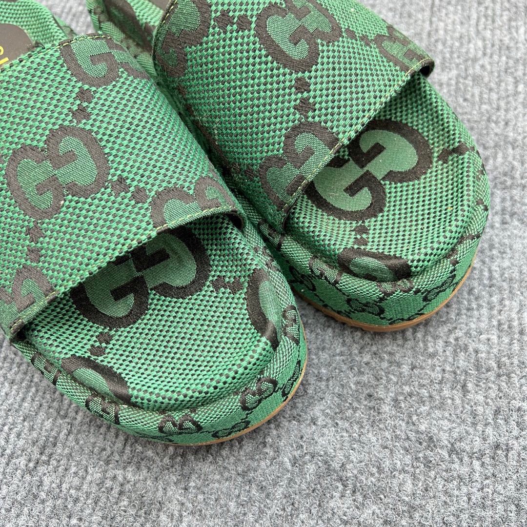 54B122ZDE Stylish slippers  Sole thickness 5.5cm