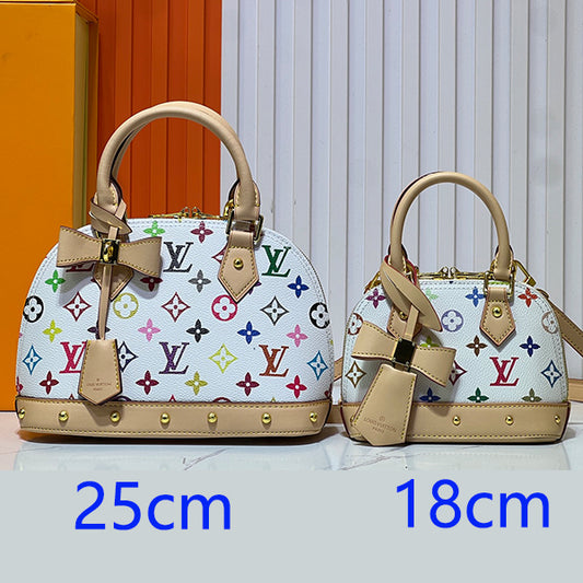 175NE24BDE Stylish leather bag