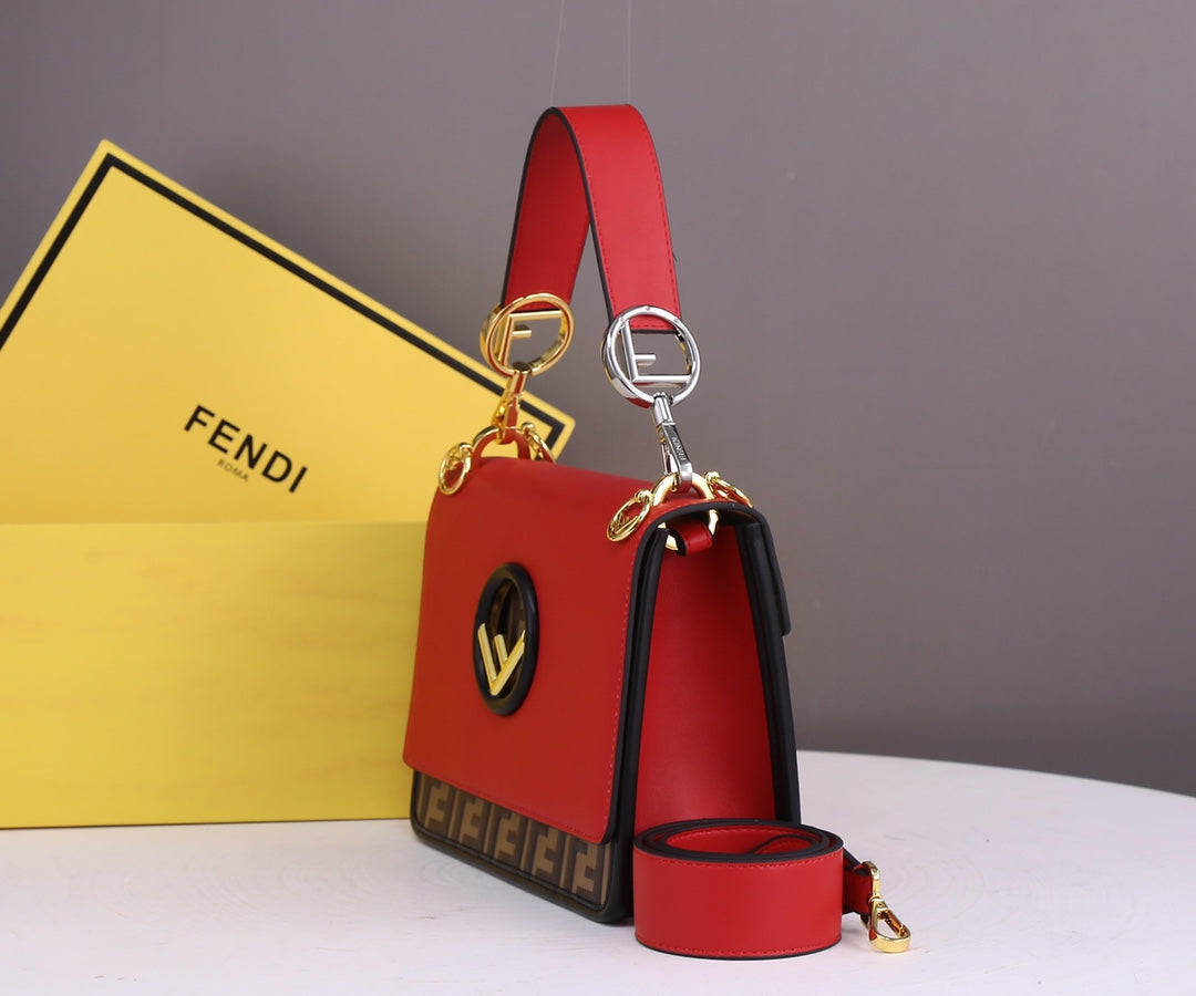 1XF91BDE Stylish leather bag 