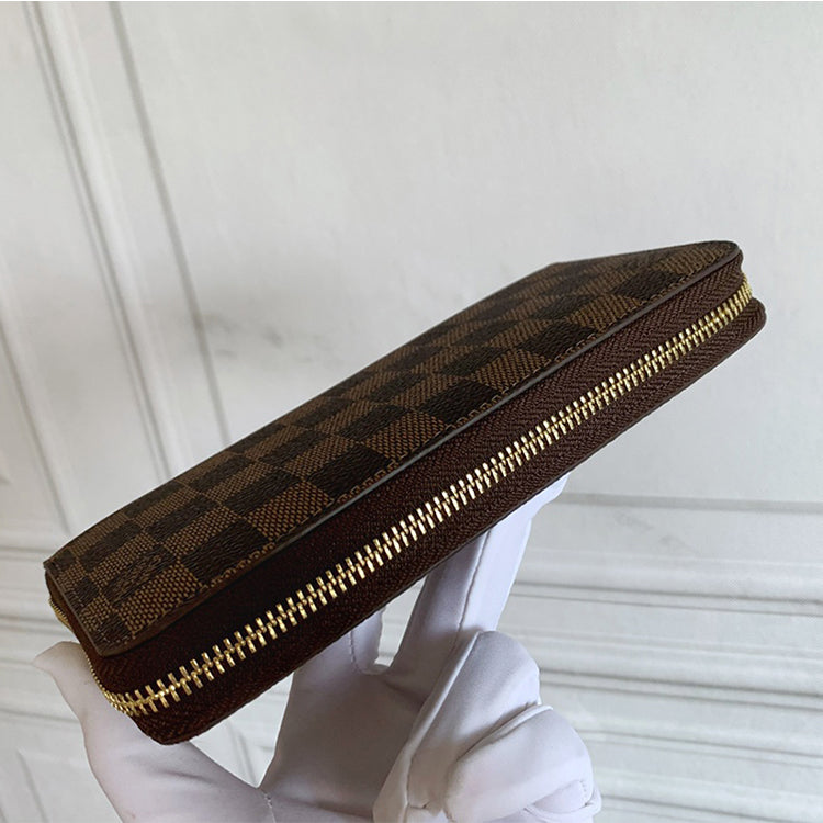 1E04BDE Stylish leather wallets