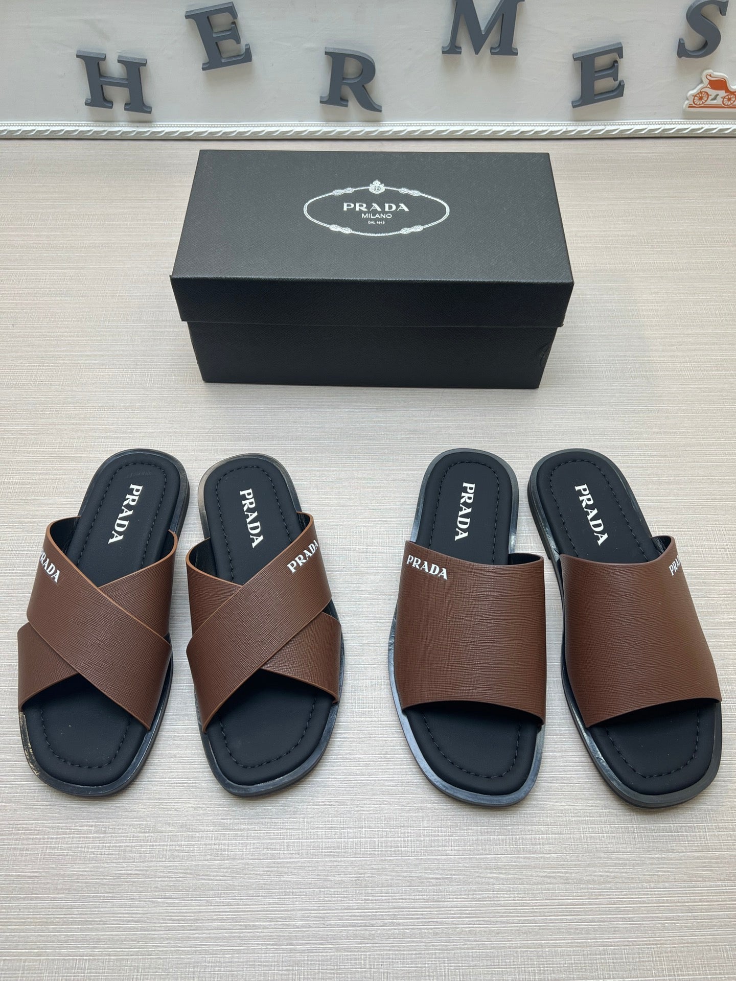 54PD76ZDE Stylish slippers