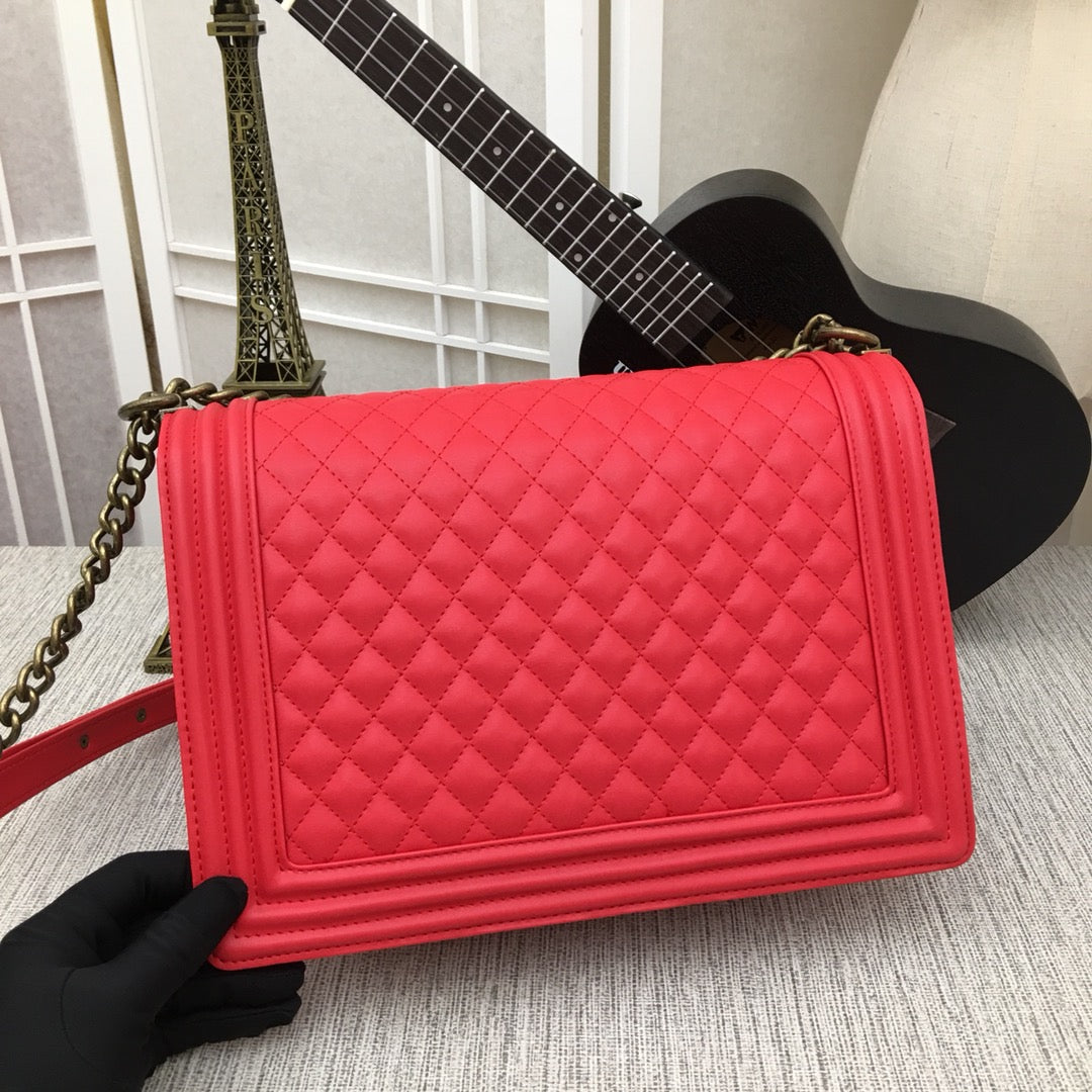 5C60BDE Stylish leather bag 