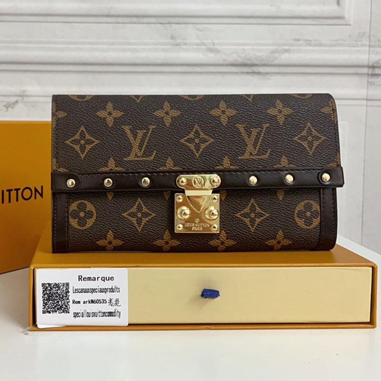 AE10BDE Stylish leather wallets