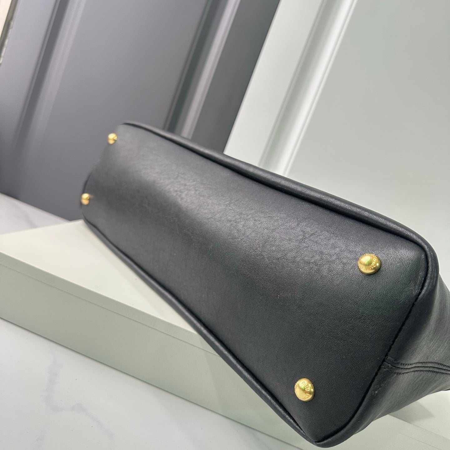 15RA45BDE Stylish leather bag
