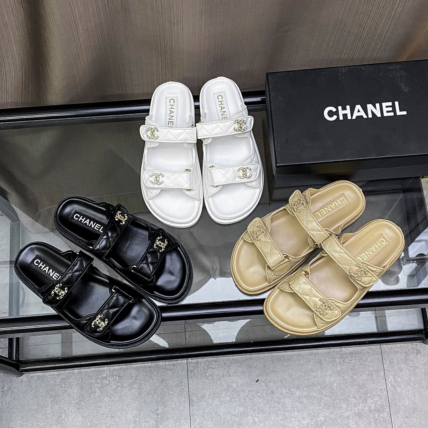 14C75ZDE Stylish Slippers