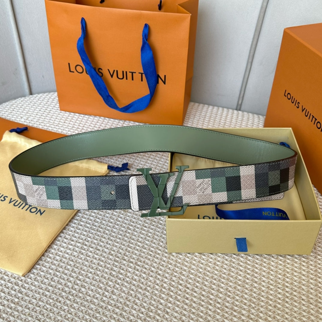 14E129PDE Stylish  High quality belt With full package