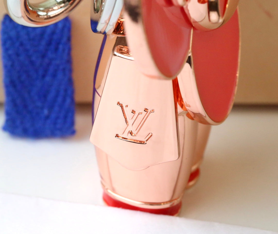 14E67ADE Stylish key closure