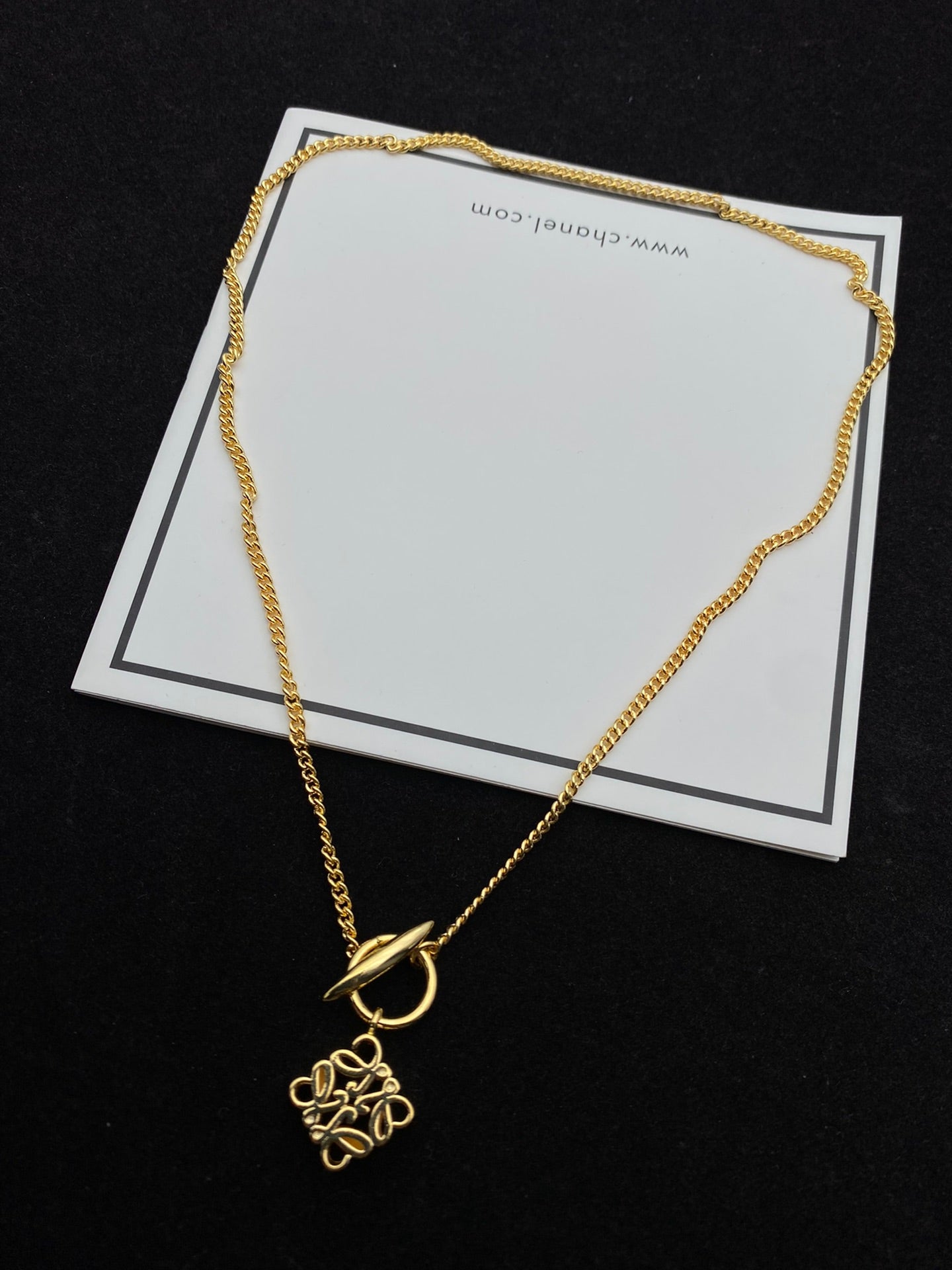 14A600XDE Stylish  Earrings Brooch Necklaces