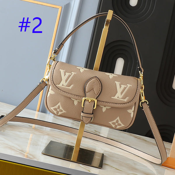 15XE4BDE Stylish leather bag