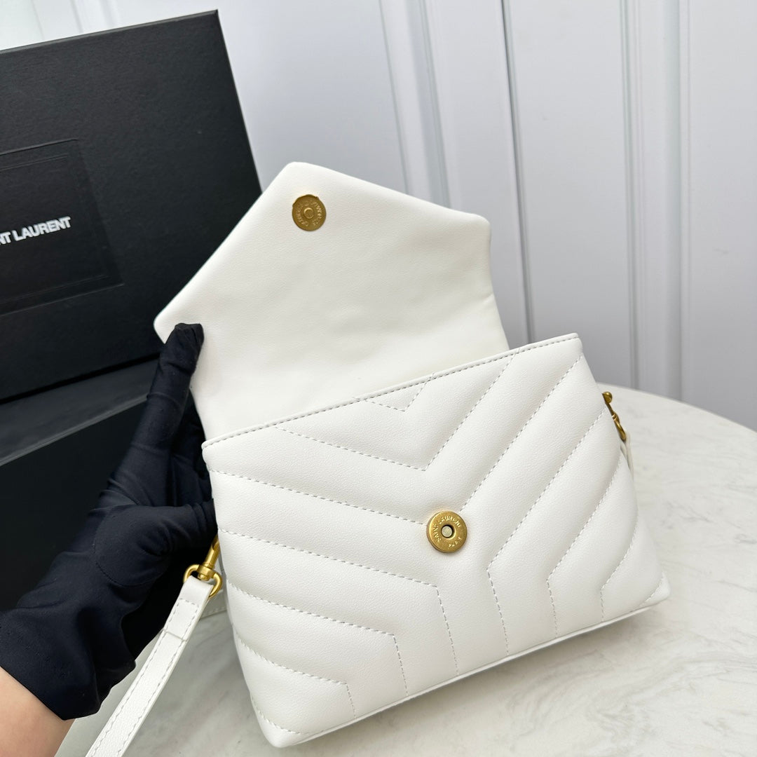 1XSL267BDE Stylish leather bag 