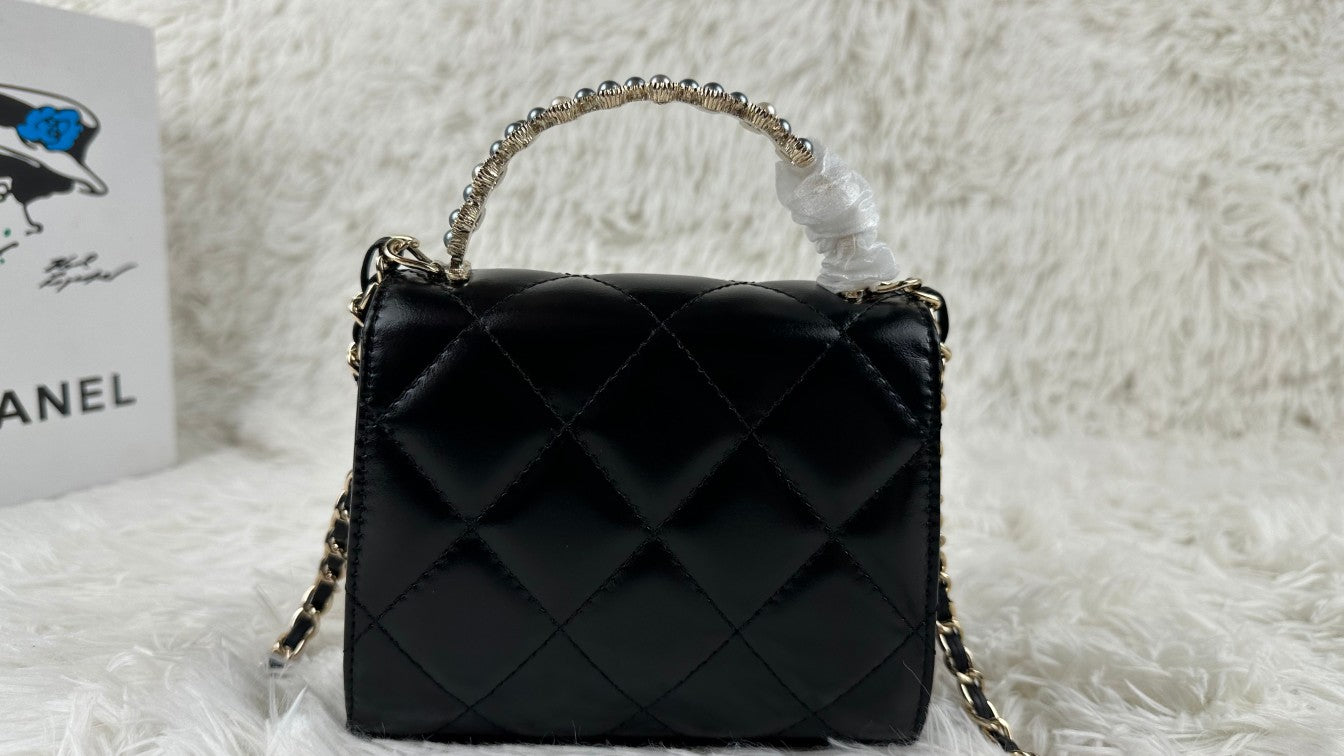 1XC376BDE Stylish leather bag 