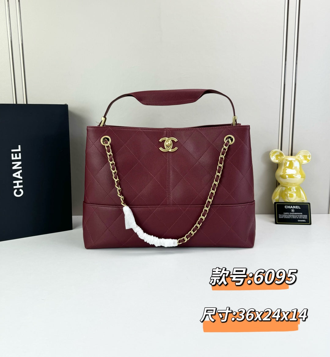 15RC65BDE Stylish leather bag