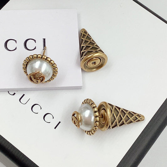 14B1030EDE Stylish Earrings