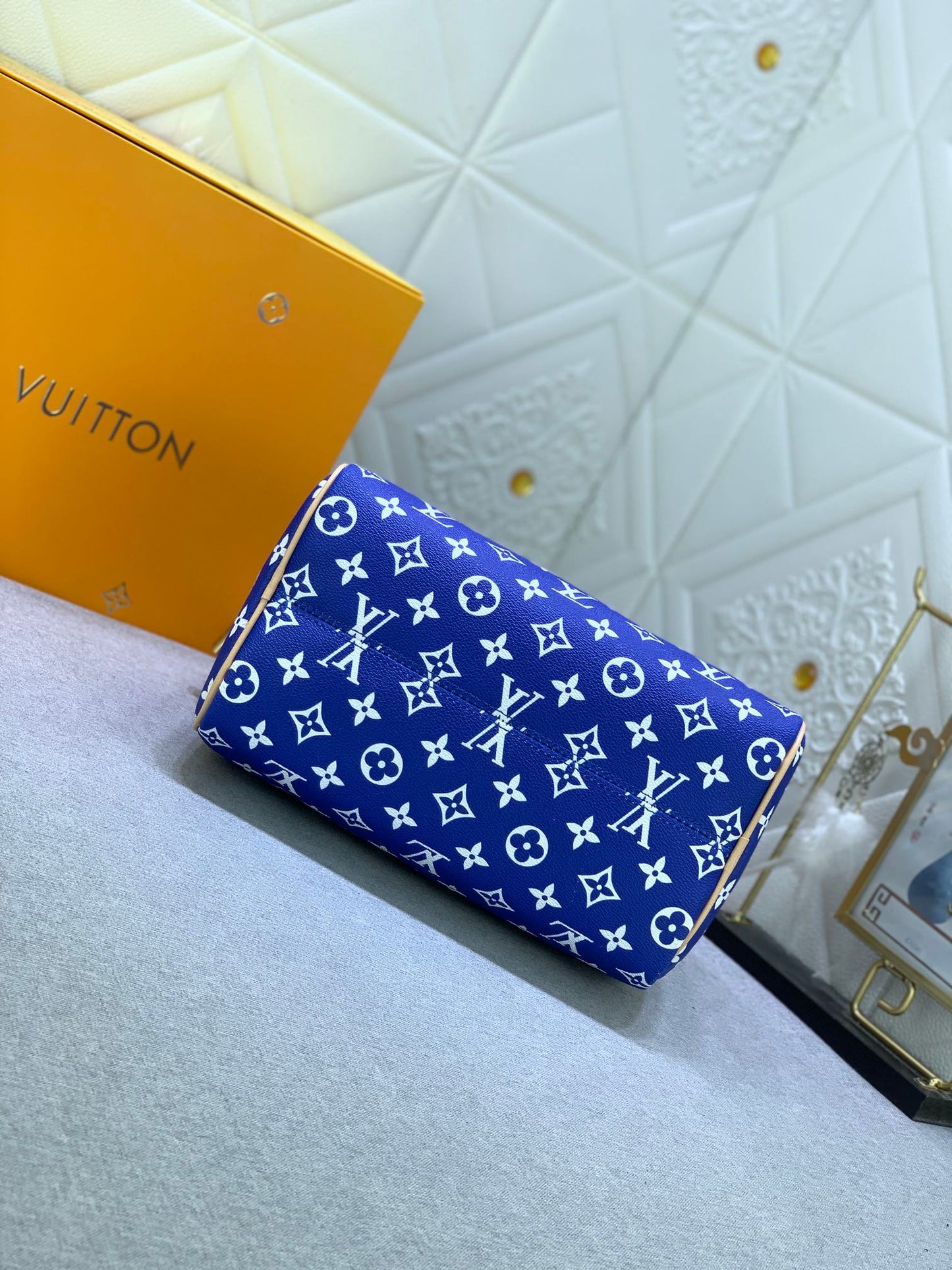 2XE268BDE Stylish leather bag 