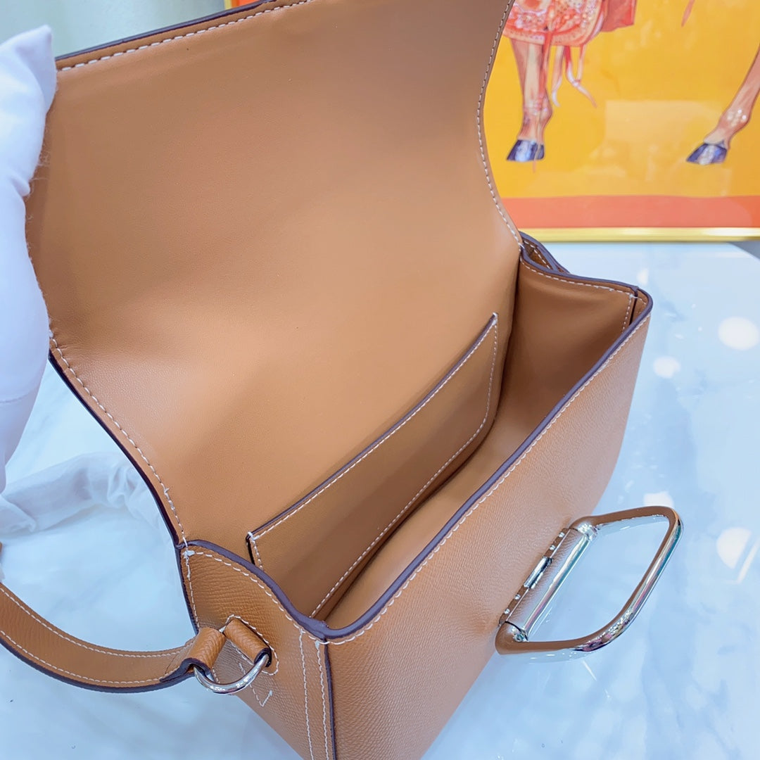 155NH8BDE Stylish leather bag