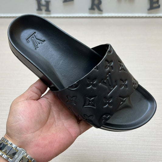 54E84ZDE Stylish slippers
