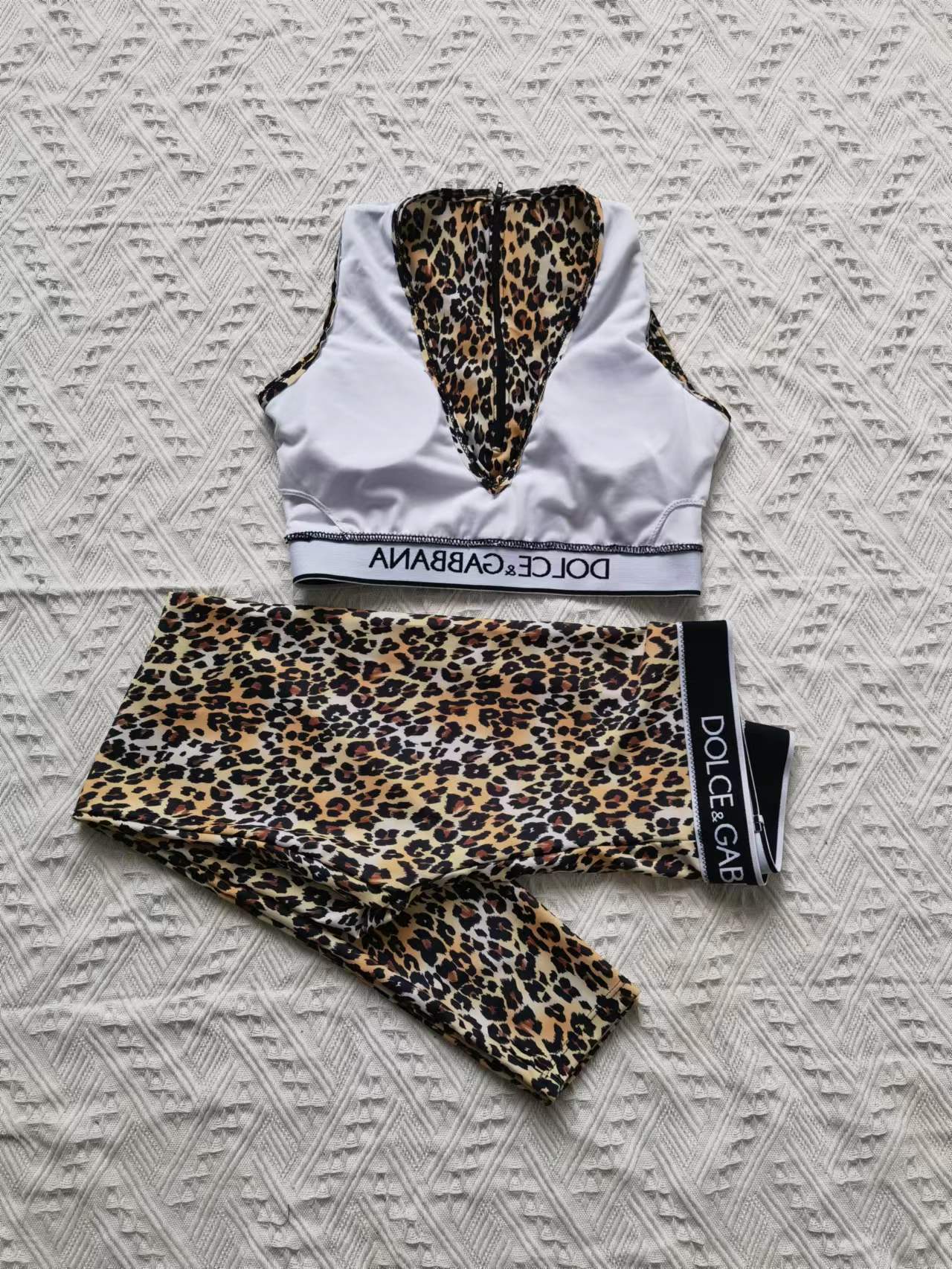 14A79YDE Stylish Long sleeve swimsuit