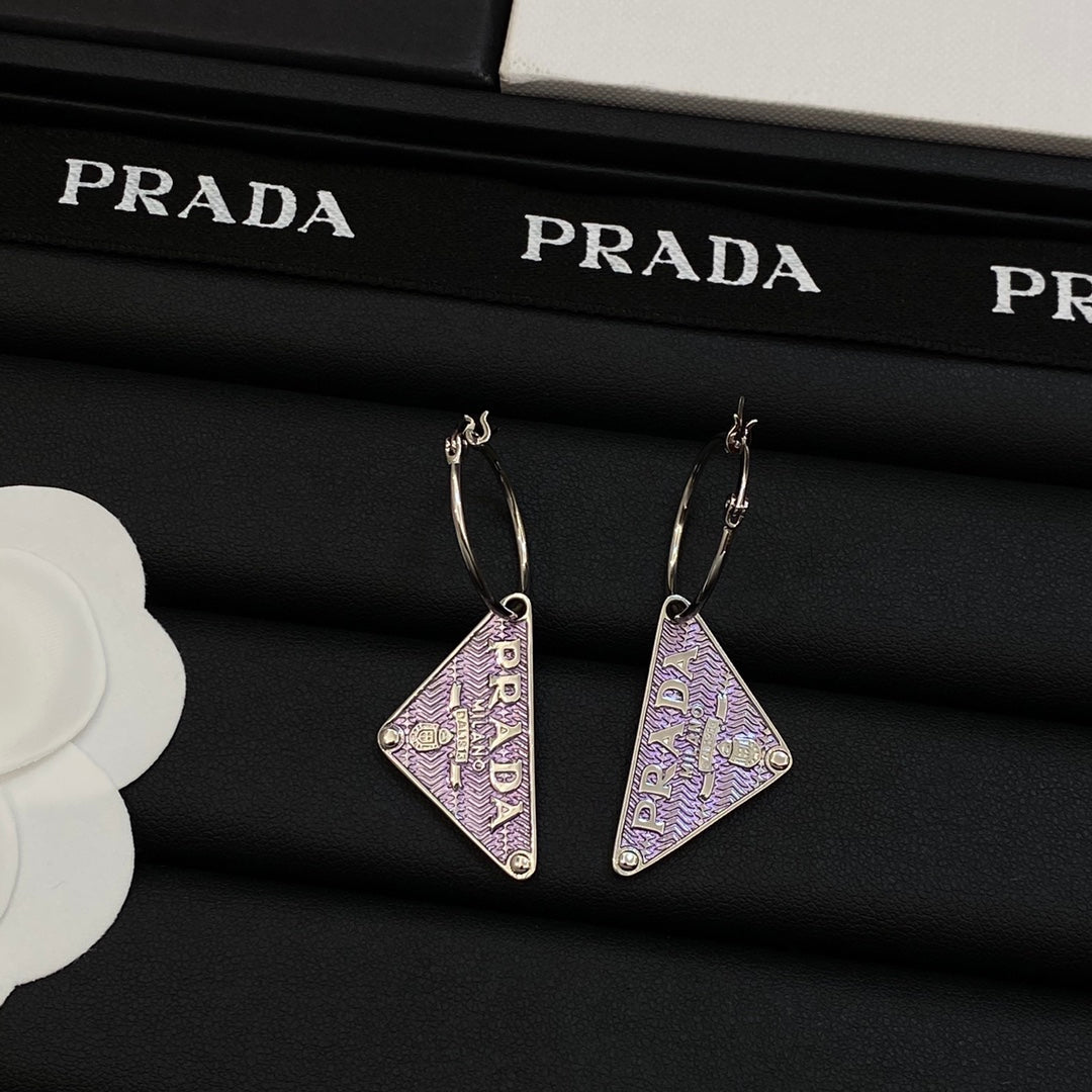 14PD272EDE Stylish Earrings
