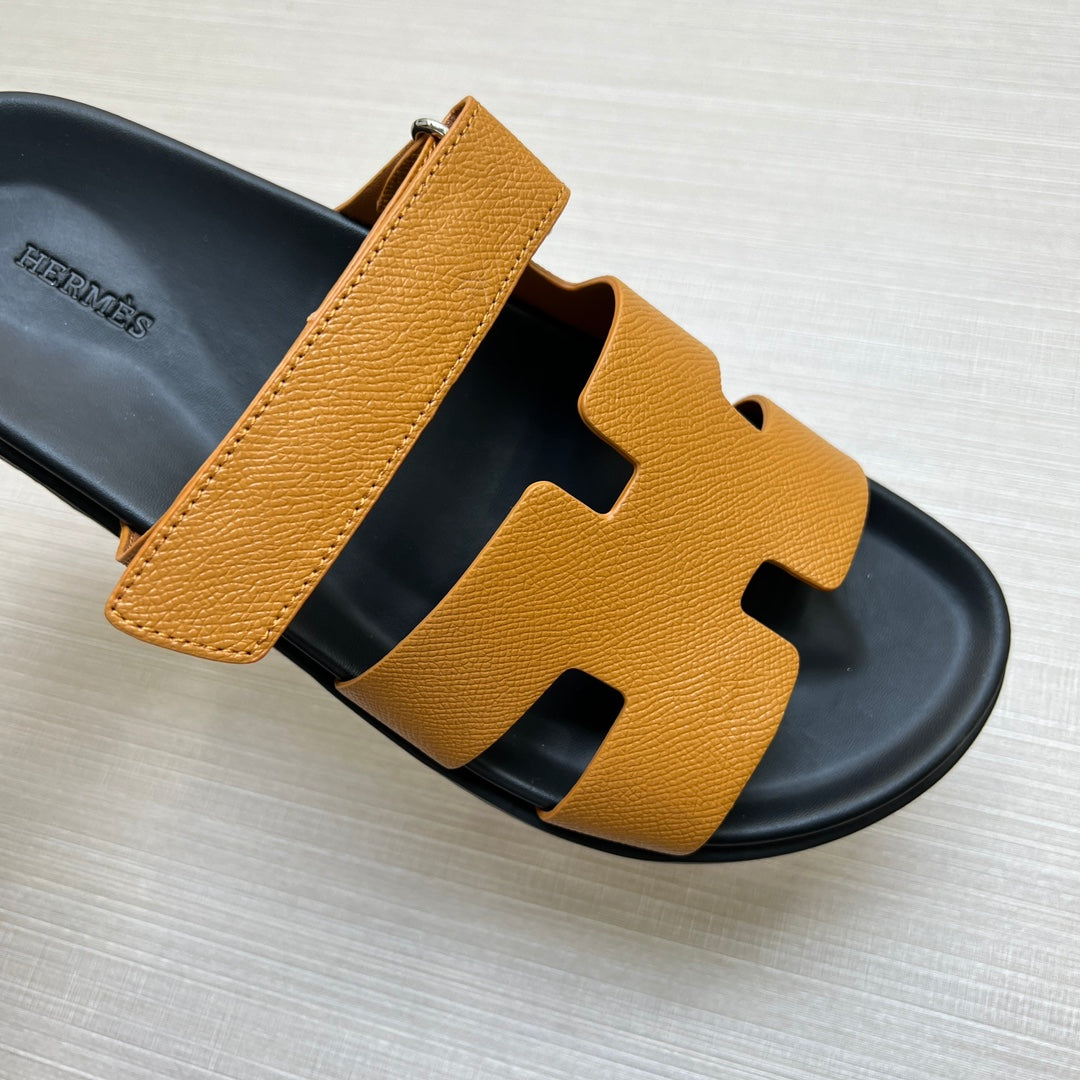 54H1ZDE Stylish slippers