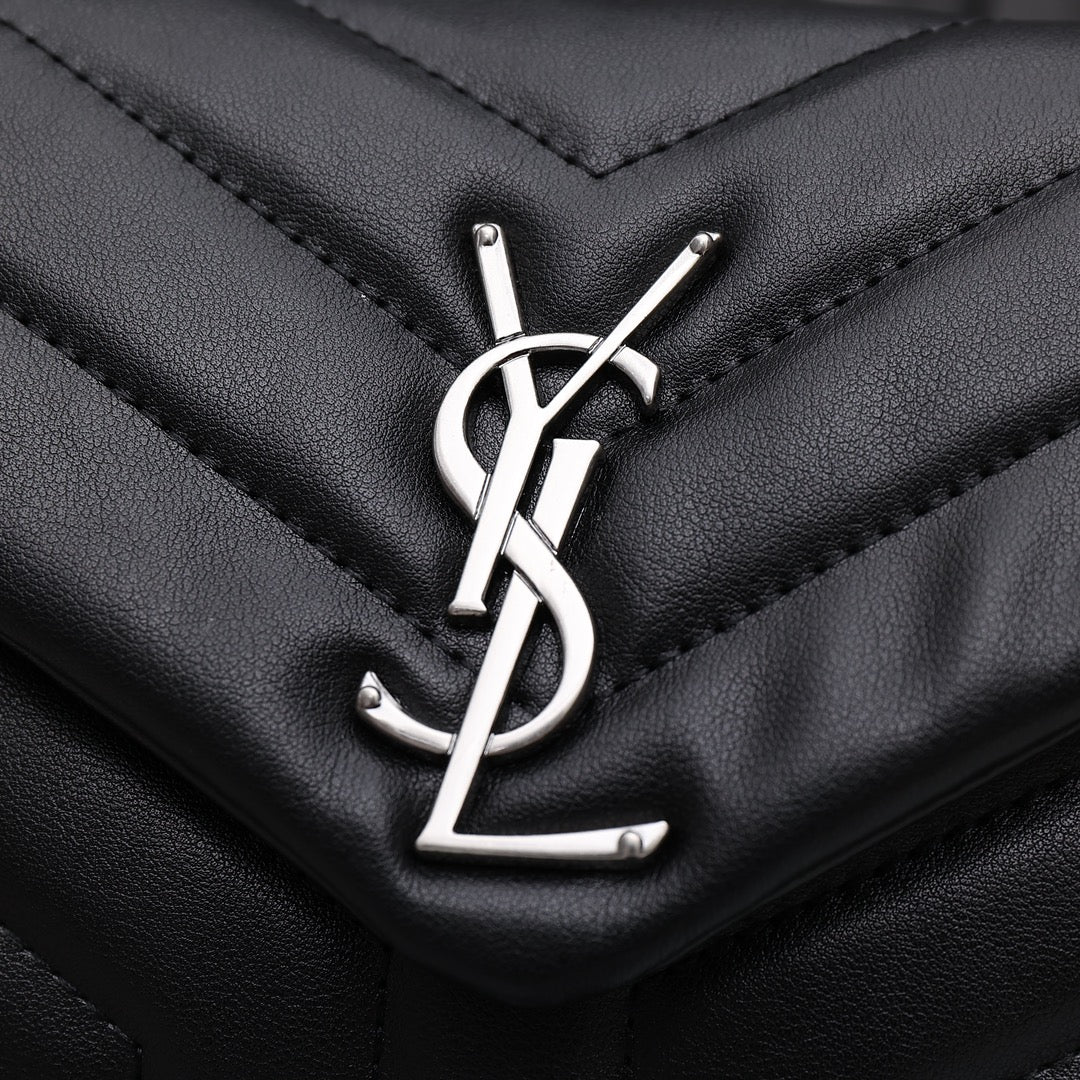 1XSL267BDE Stylish leather bag 