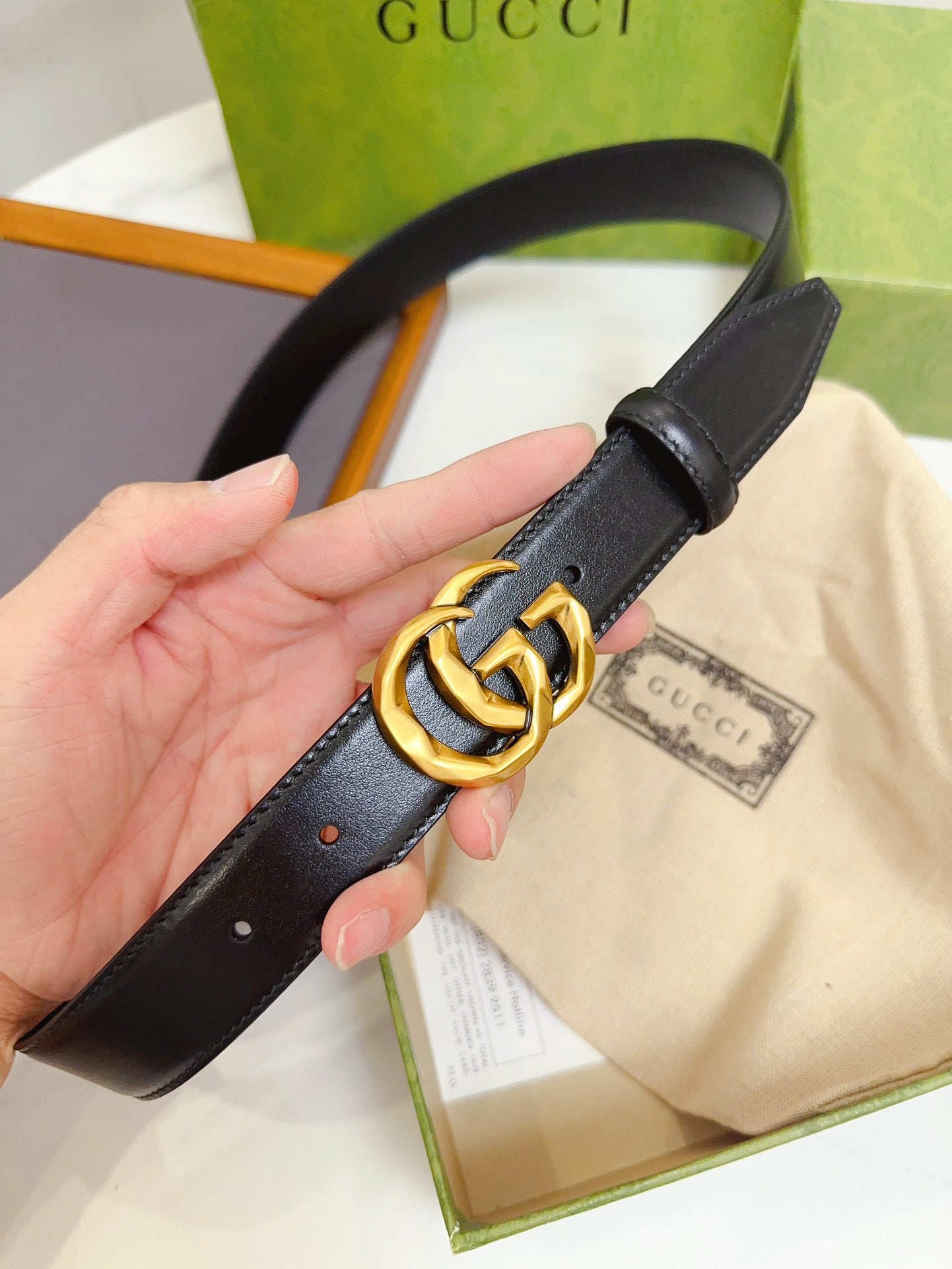 255RB13PDE Stylish  High quality belt With full package