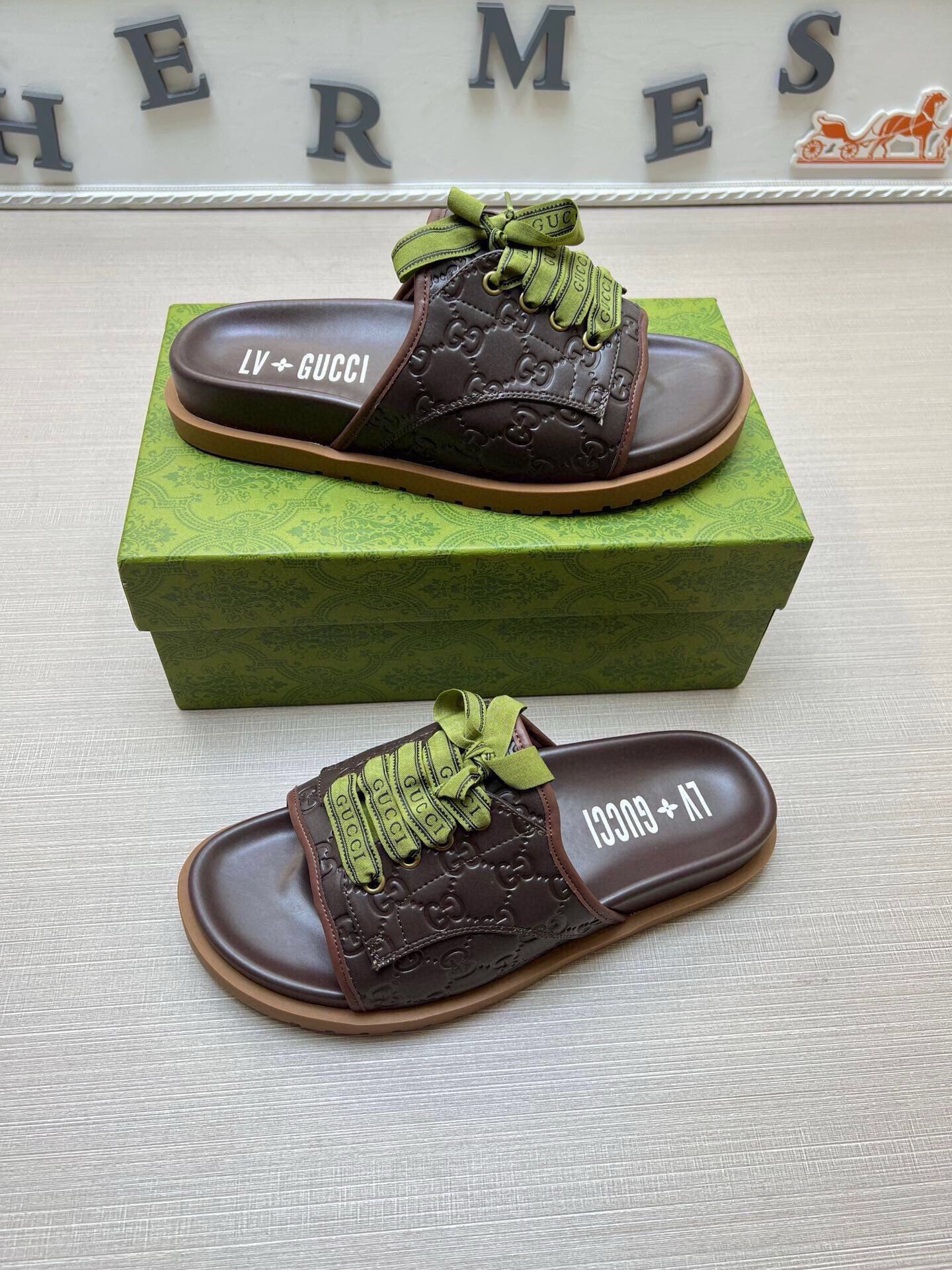 5WB242ZDE Stylish Slippers