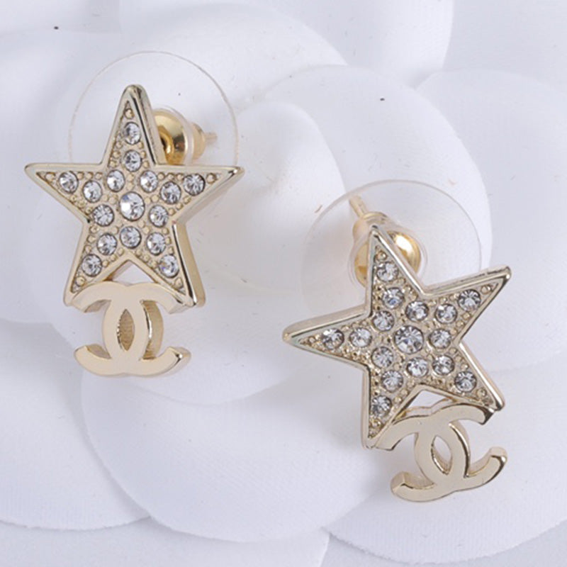 1YC287EDE Stylish Earrings