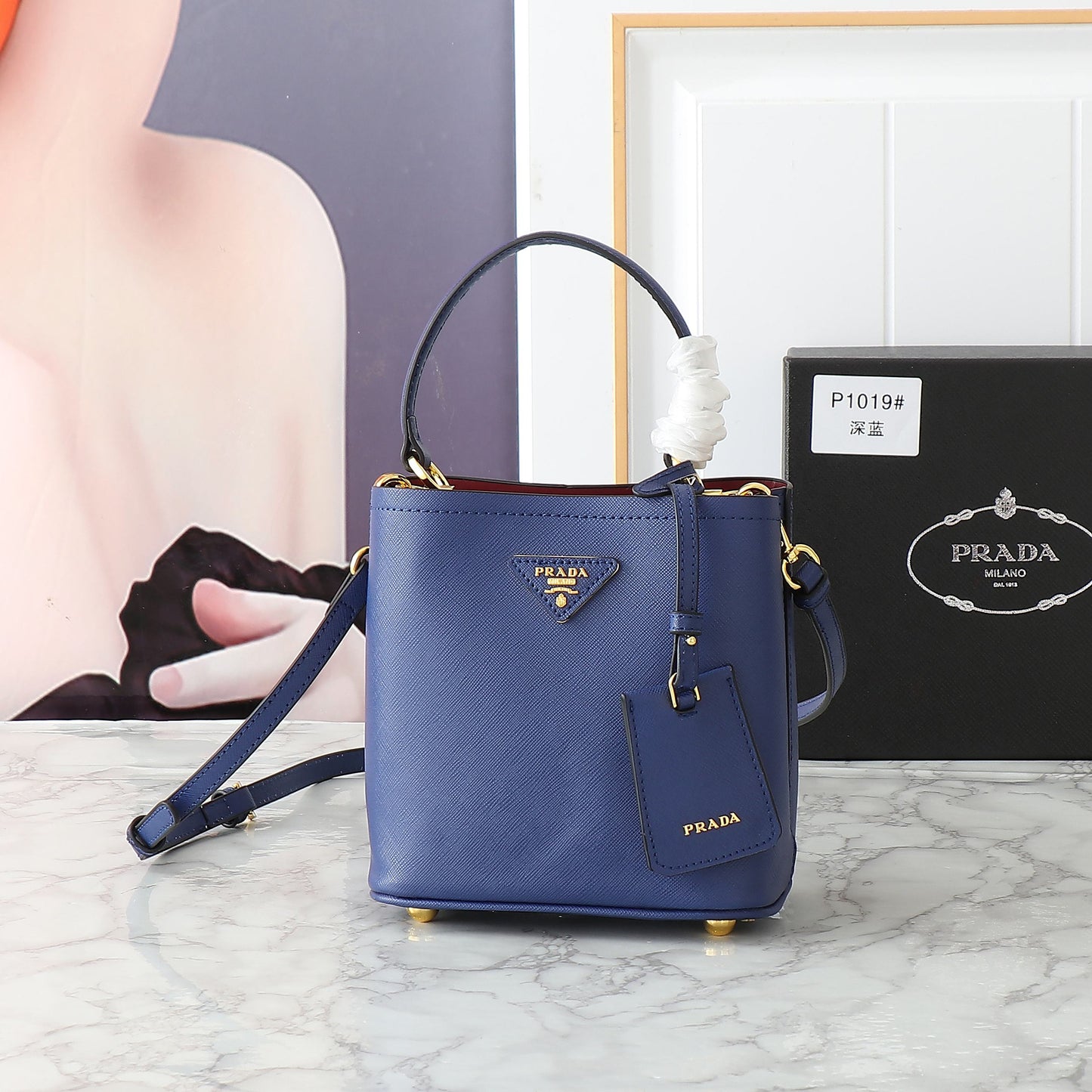 1WP102BDE Stylish leather bag